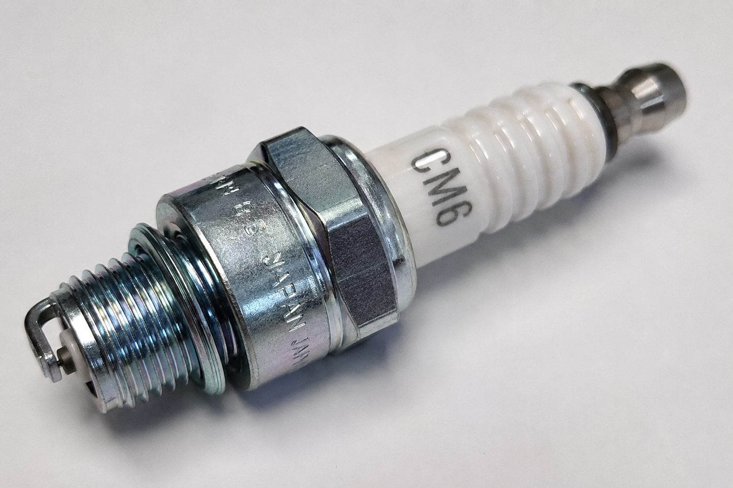 NGK5812 CM6 Spark Plug: Small Cap (10x8.6)