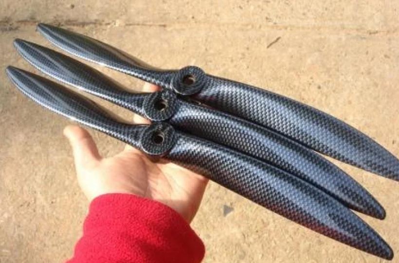 SY COMPOSITE PROPELLER 17X8" CARBON PATTERN, APC STYLE -GP